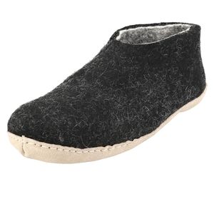 Egos Charcoal bootie slippers